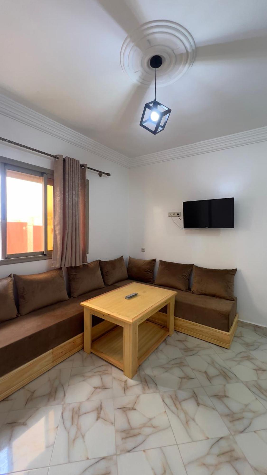 Ocean Waves Guest House Эмуан Экстерьер фото