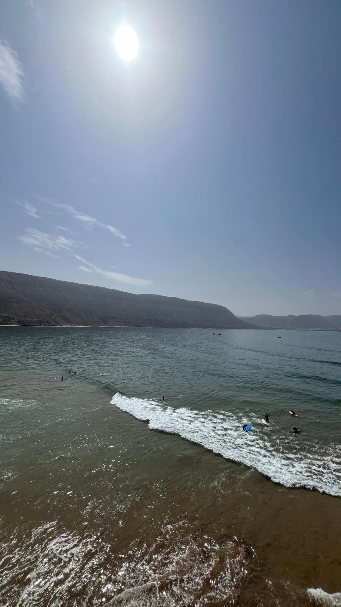 Ocean Waves Guest House Эмуан Экстерьер фото